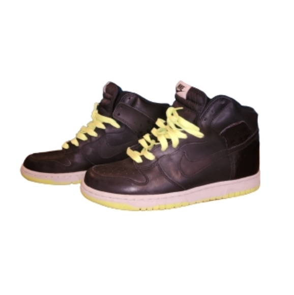 Nike Black and Neon Green Men's Shoes - Picture 15 of 15